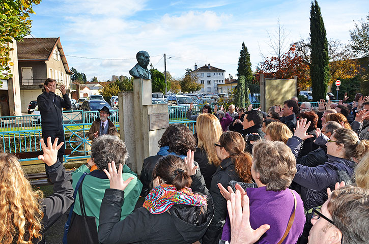 muse_bust_143.jpg