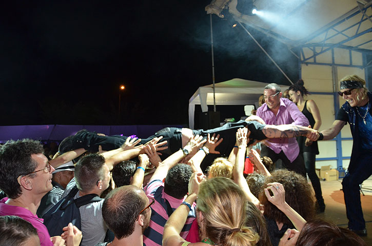 deaf_party_213.jpg