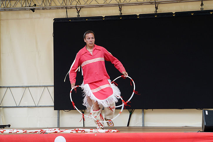 hoop_dance_102_.jpg