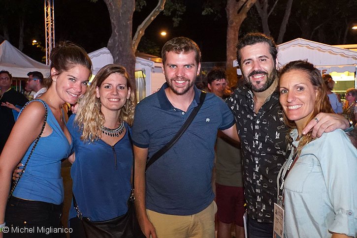 deaf_party_115.jpg