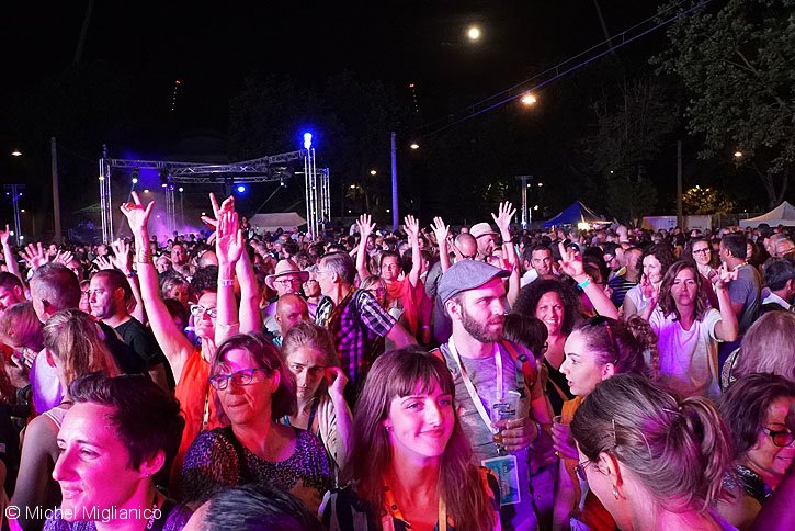 deaf_party_171.JPG