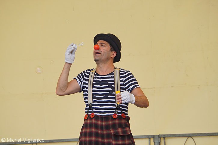 street_theater_164.JPG